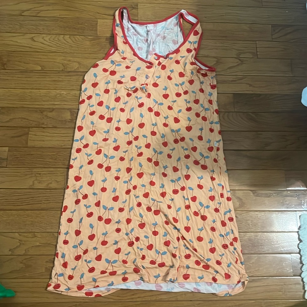 Little sleepies night gown